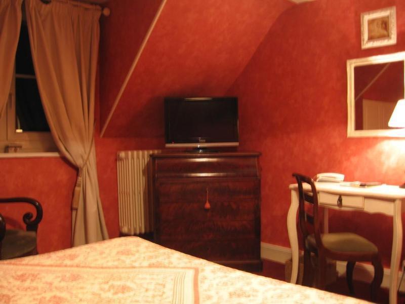 Logis Hotel Villa Marjane Saint-Jean-le-Blanc Exterior photo