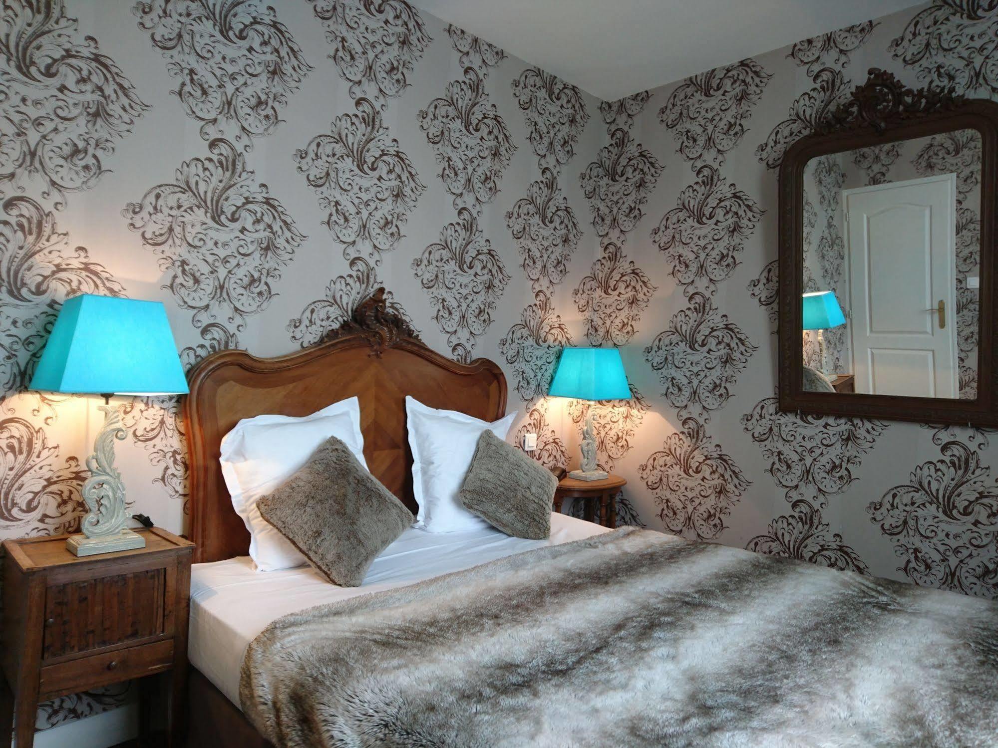Logis Hotel Villa Marjane Saint-Jean-le-Blanc Exterior photo