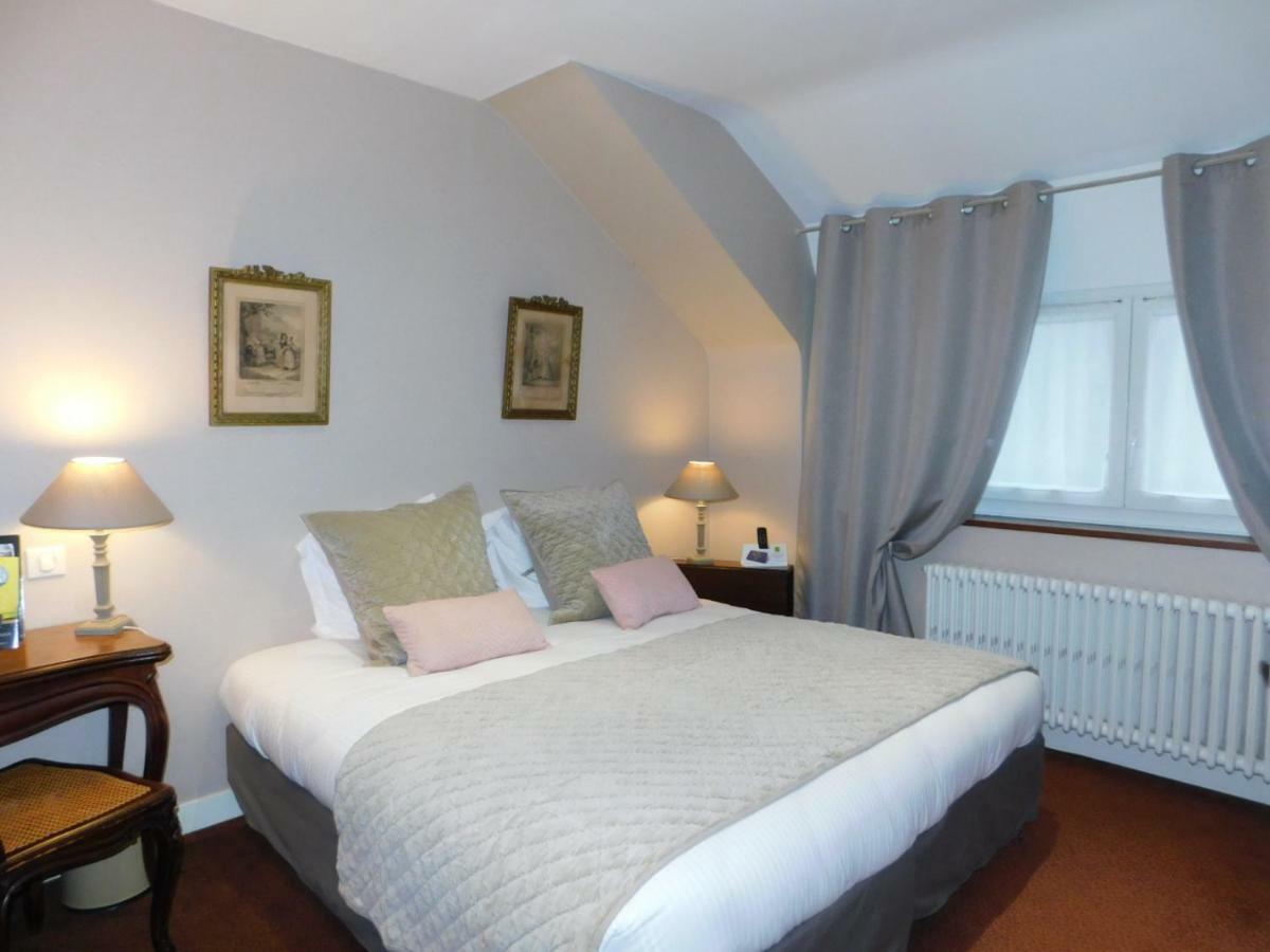 Logis Hotel Villa Marjane Saint-Jean-le-Blanc Exterior photo