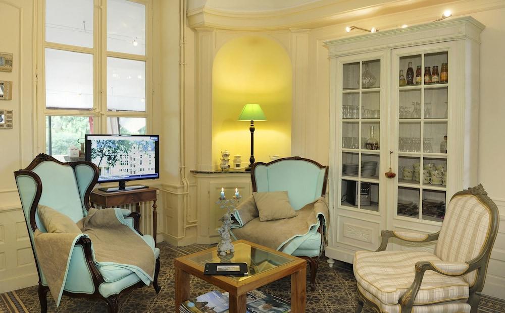 Logis Hotel Villa Marjane Saint-Jean-le-Blanc Exterior photo
